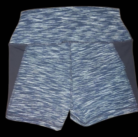 ALO Yoga ELE / ATE SHORT Color RICH NAVY Space dy - Picture 12 of 12